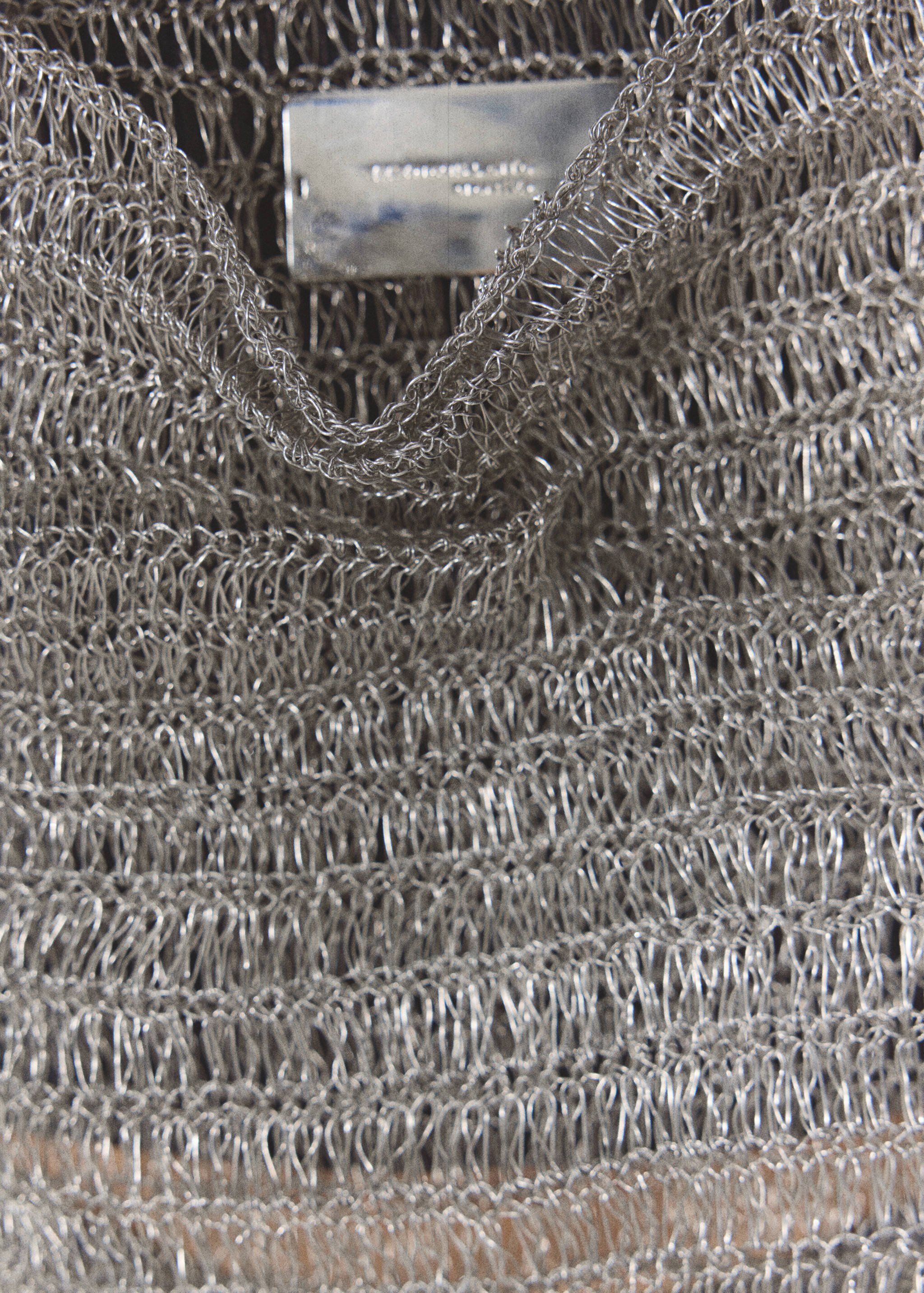 Metallic mesh shoulder bag - Details of the article 9