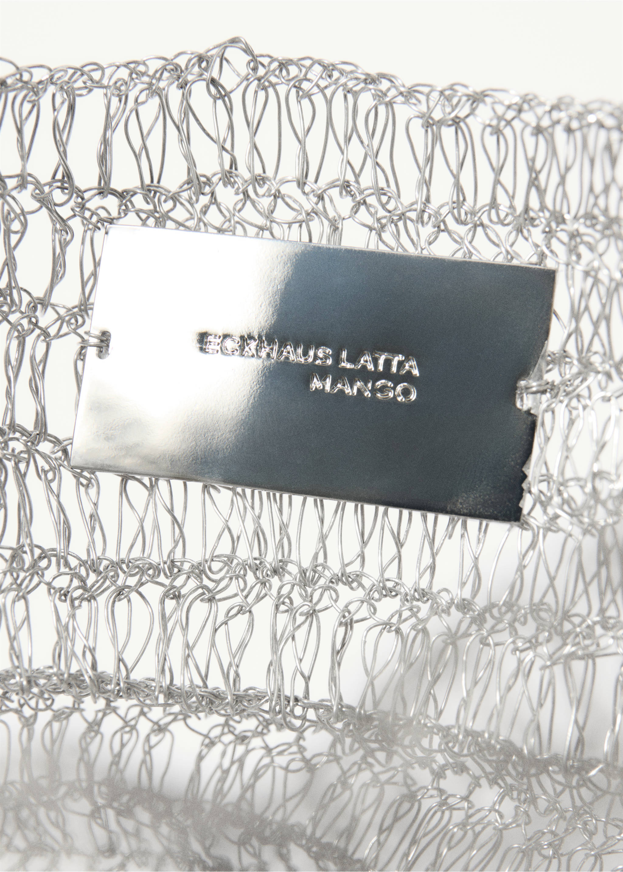 Metallic mesh shoulder bag - Details of the article 3, Silver. Ref: 37011447-00.