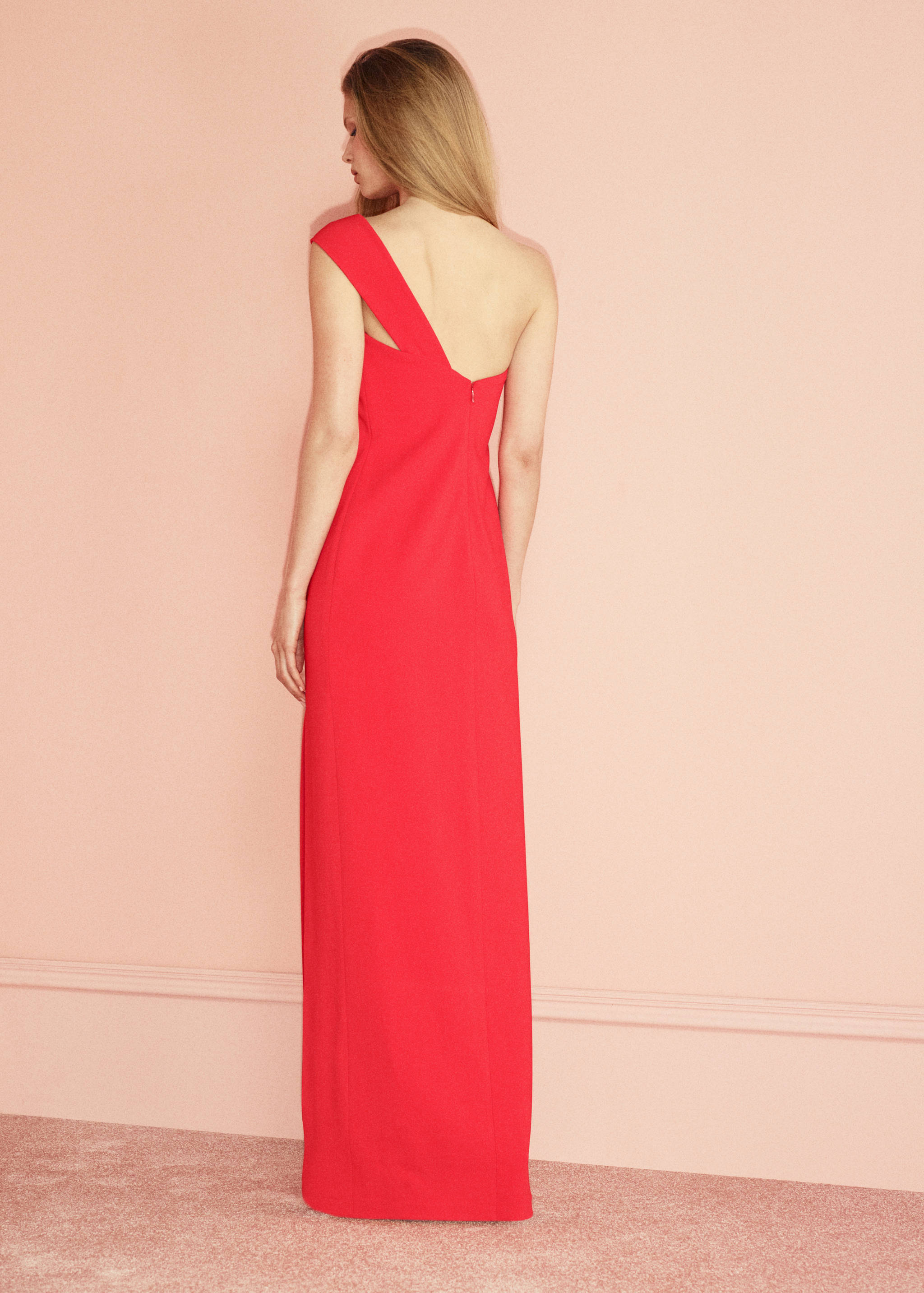 Asymmetric neckline dress with opening - Reverse of the article