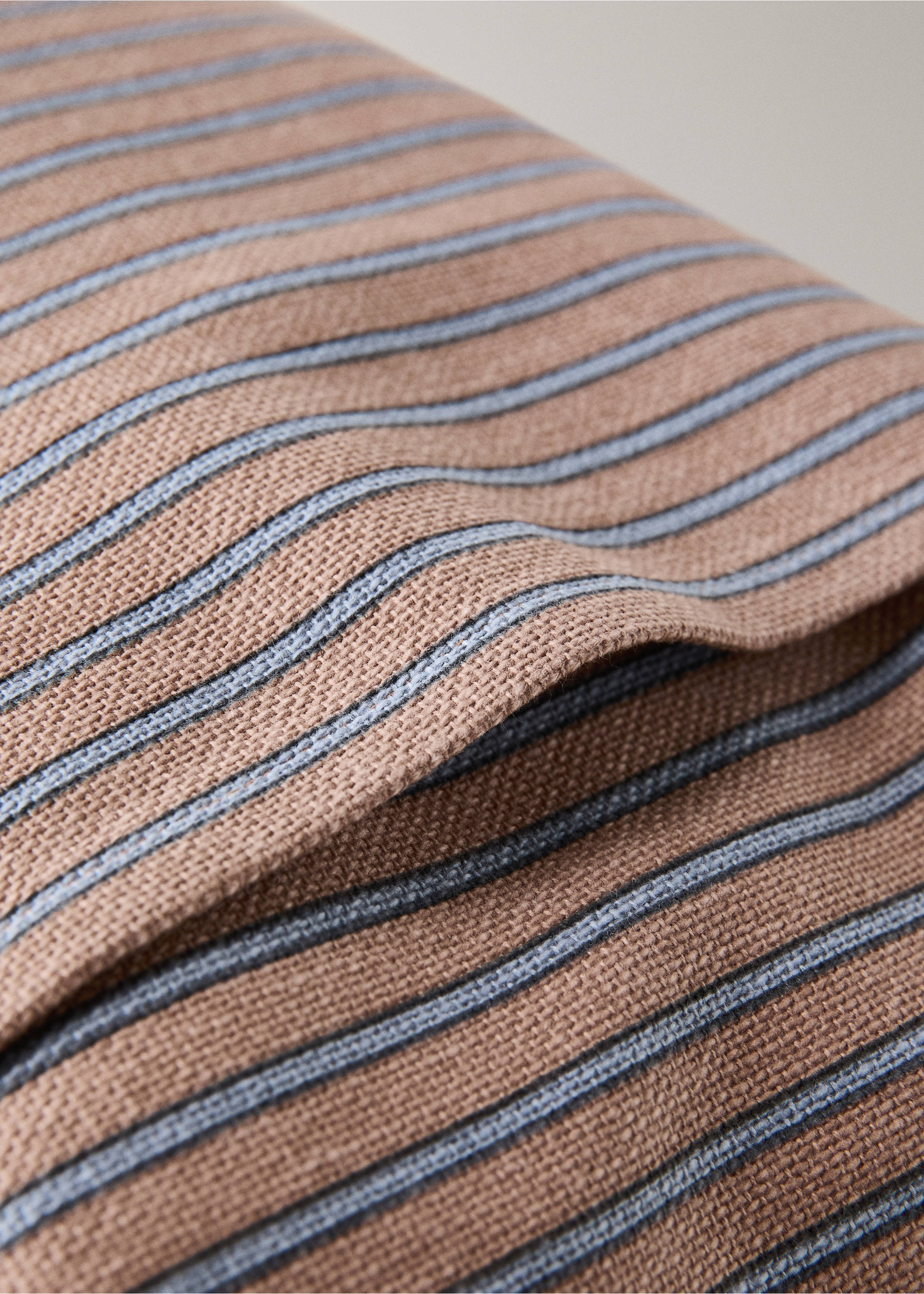 Cotton striped cushion cover 30x50cm - Details of the article 2, Nude. Ref: 37011472-00.