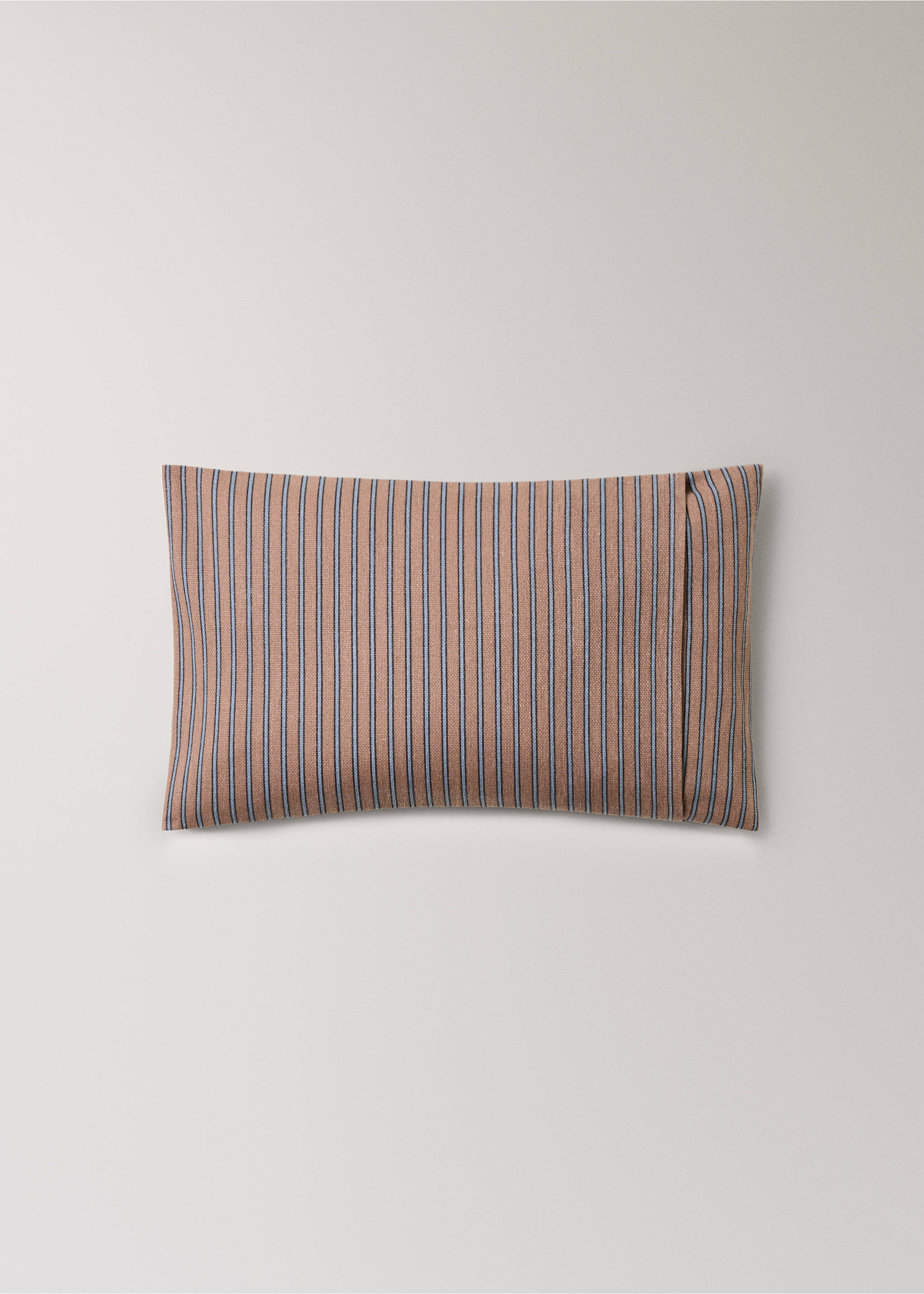 Cotton striped cushion cover 30x50cm - Details of the article 4, Nude. Ref: 37011472-00.