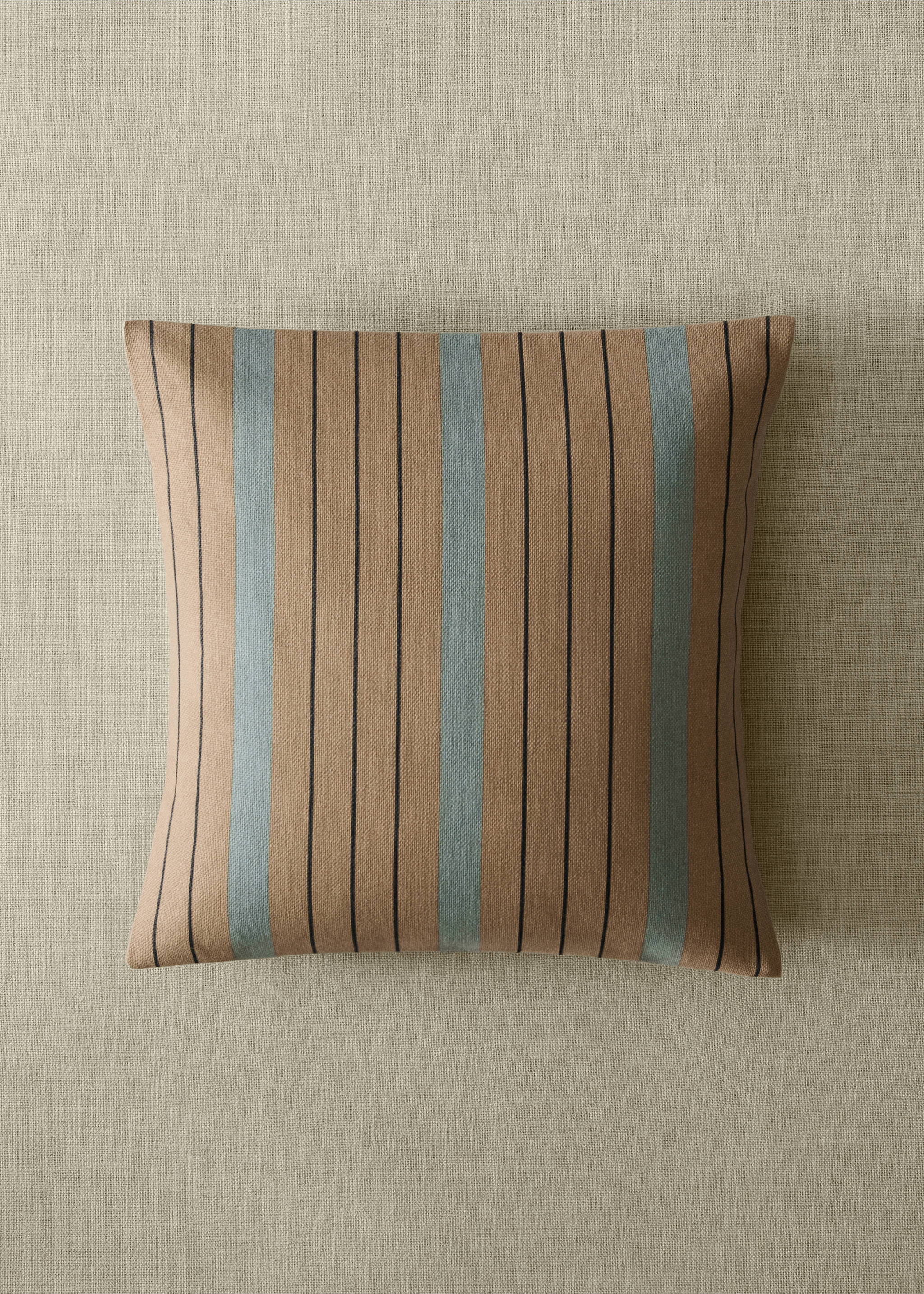 Cotton cushion cover with printed stripes 45x45 cm - General plane, Mint Green. Ref: 37011473-00.