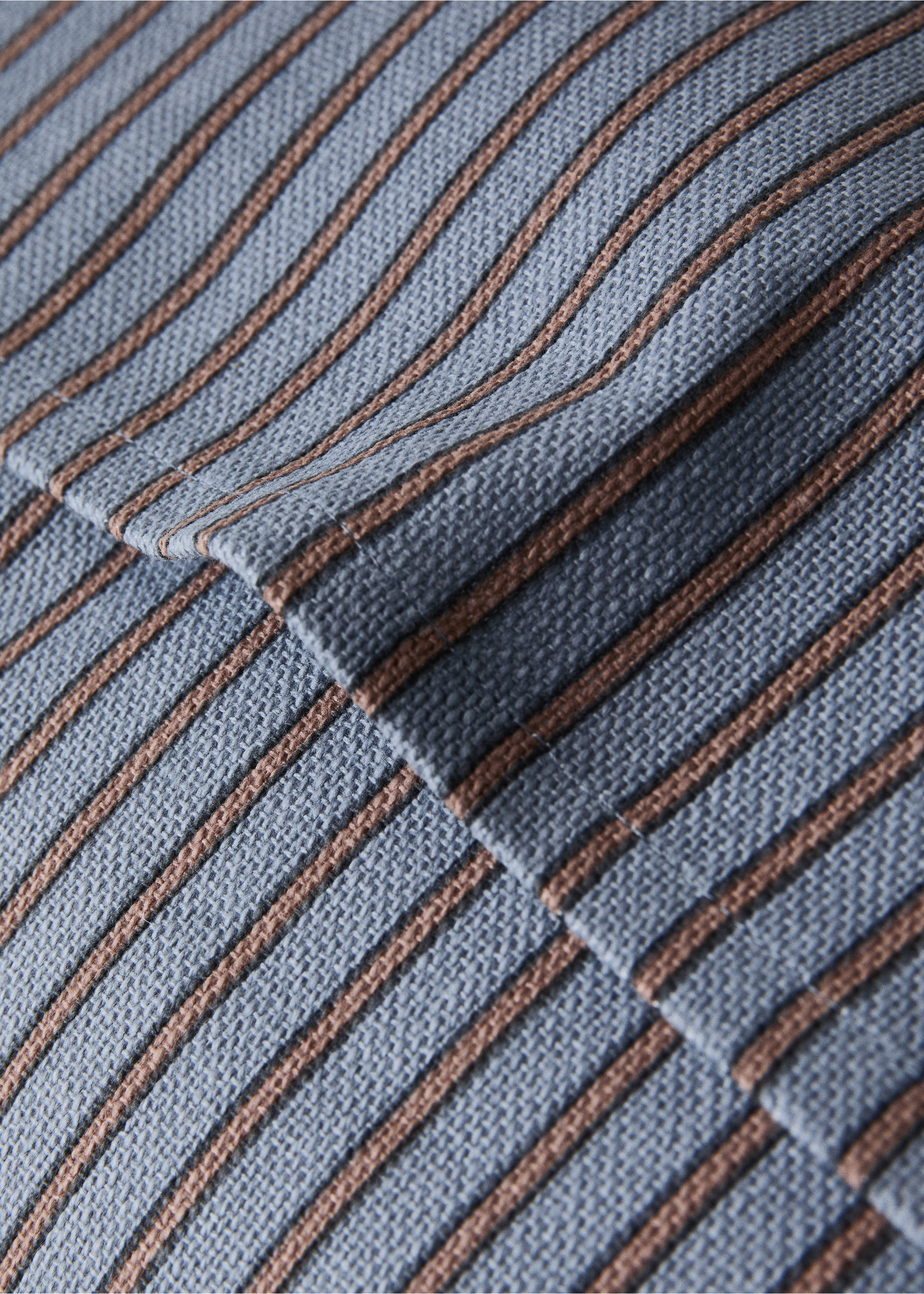 Cotton cushion cover with printed stripes 45x45 cm - Details of the article 2, Aqua Green. Ref: 37011473-00.