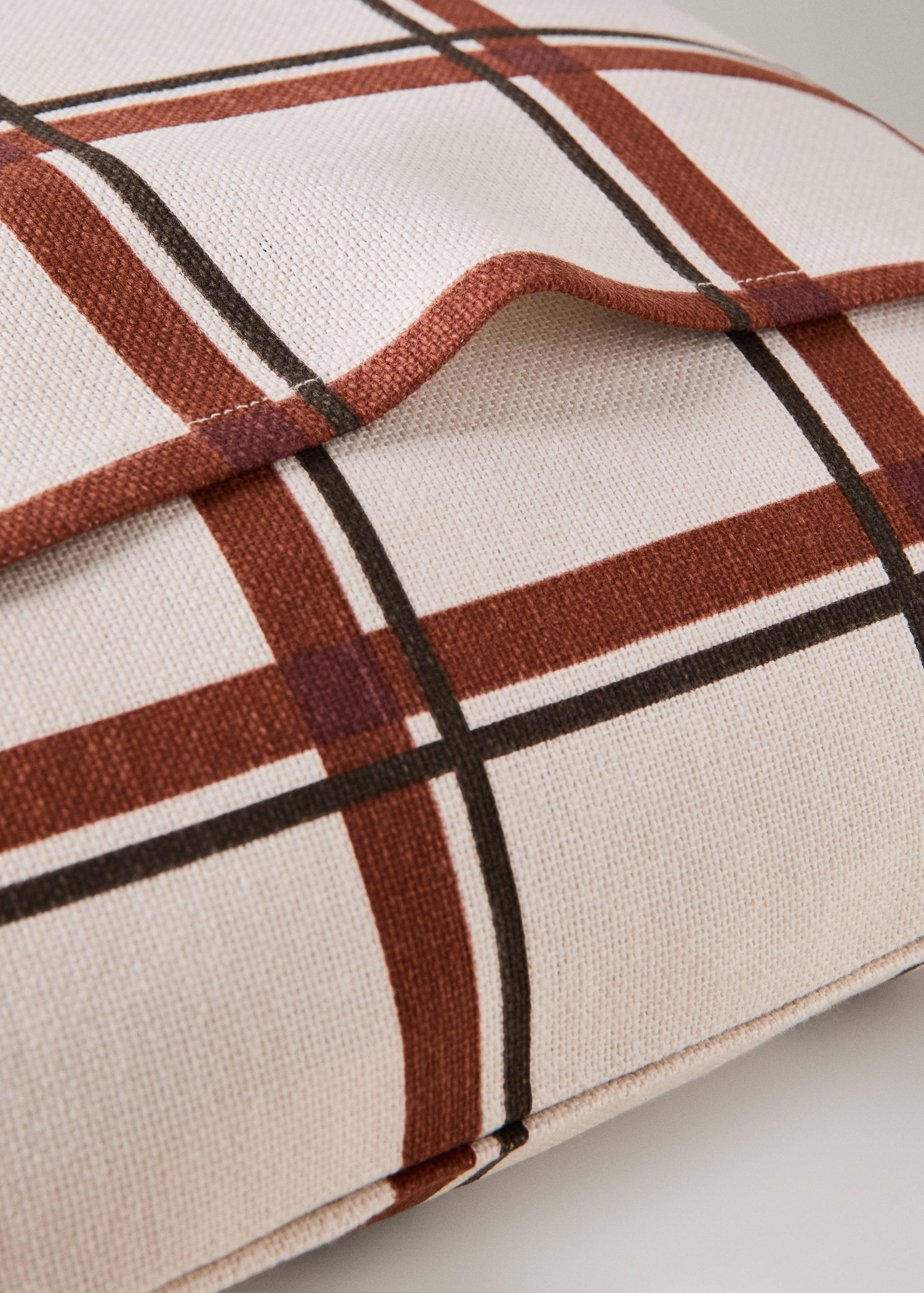 Cotton cushion cover with printed stripes 45x45 cm - Details of the article 2