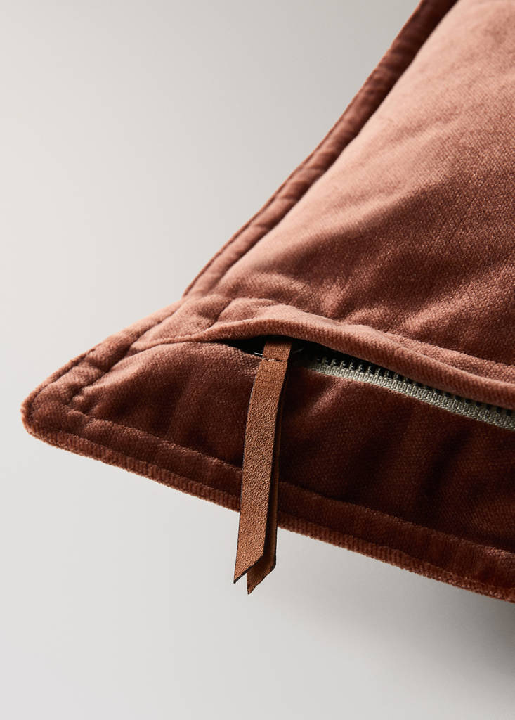 Velvet-effect cushion cover 45x45 cm — Russet