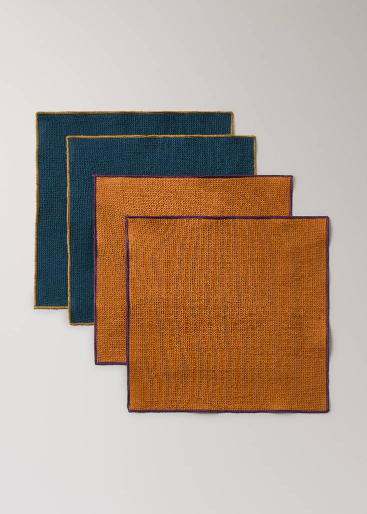 Cotton waffle overlocked kitchen towels - thumbnail 2