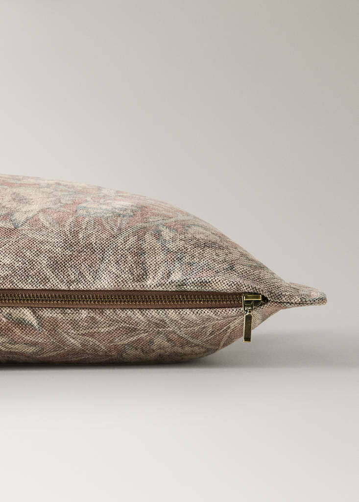 Floral print cotton-linen cushion cover 40x60 cm — Pink