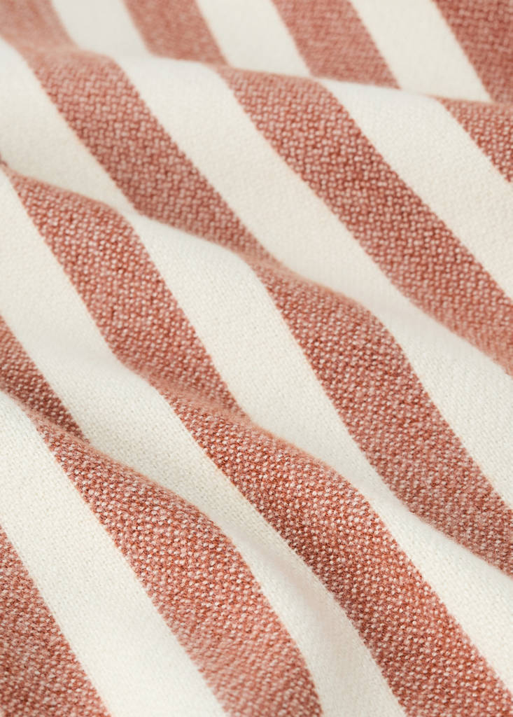 Striped throw 70 x 100 cm — Russet
