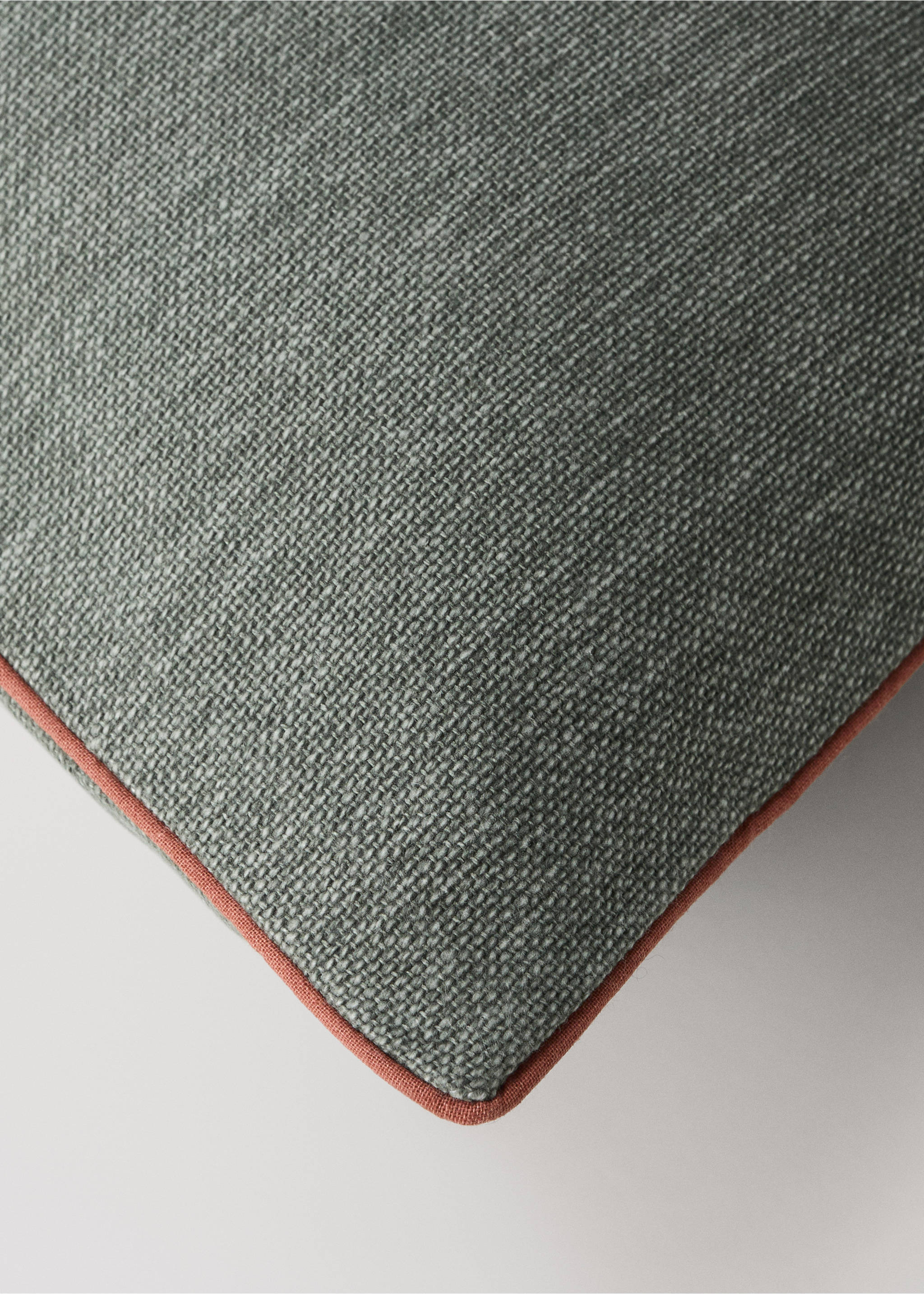 Piped cushion cover 30x40cm - Details of the article 1, Forest Green. Ref: 37011496-00.
