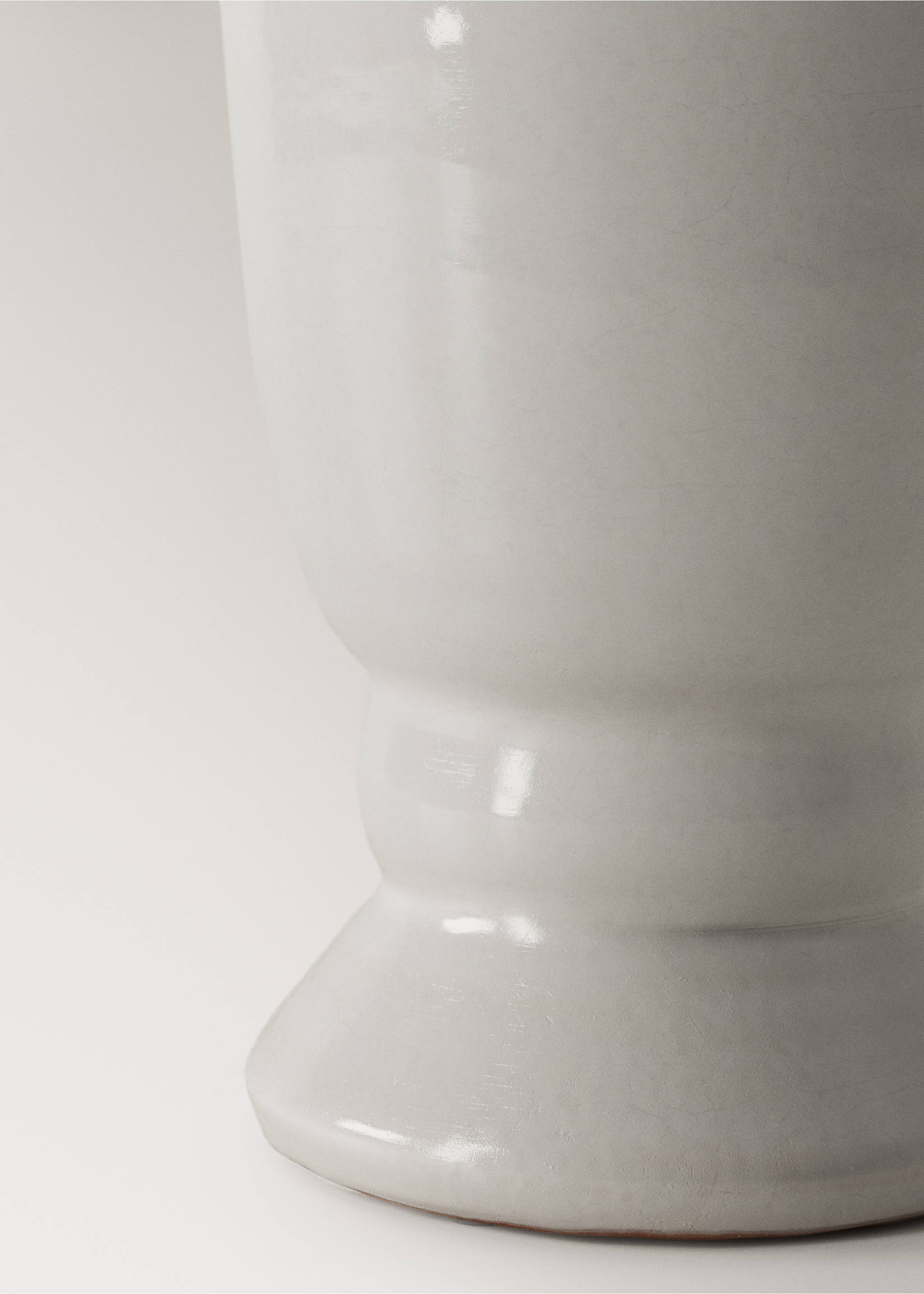 Hohe Terrakotta-Vase - Detail des Artikels 2, Ecru. Ref: 37011524-00.