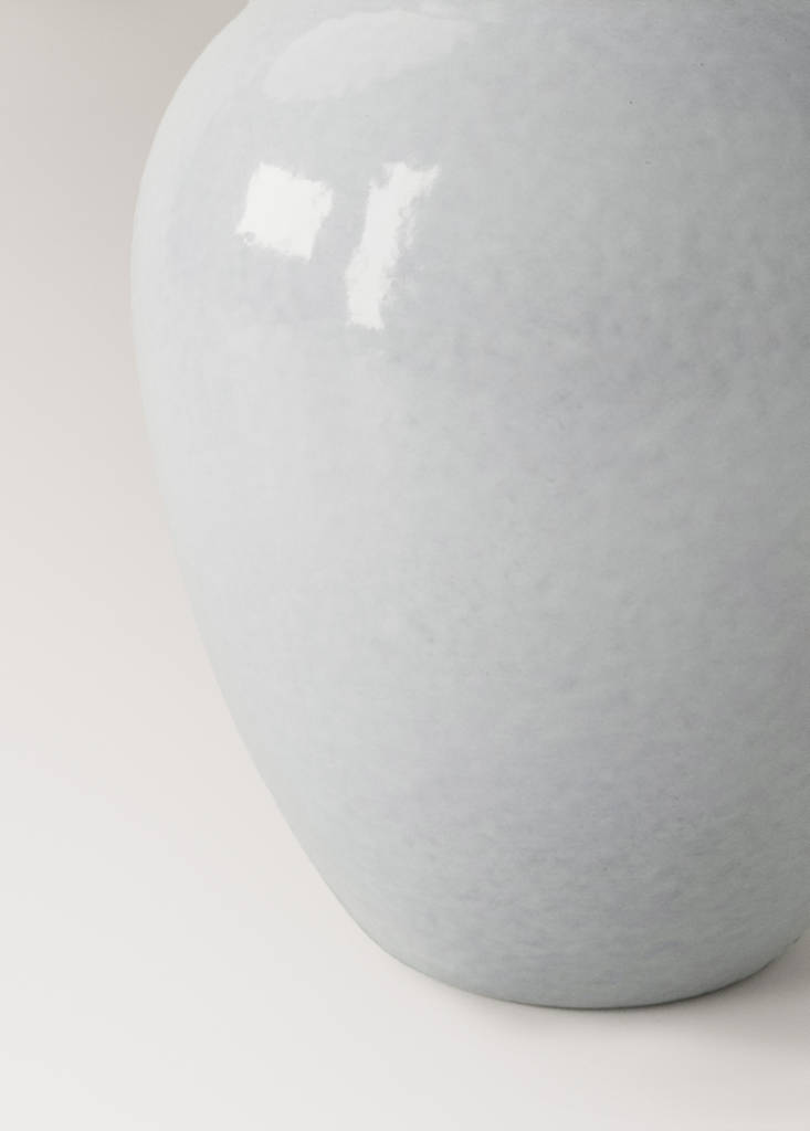 Gloss finish ceramic vase — Light Heather Grey