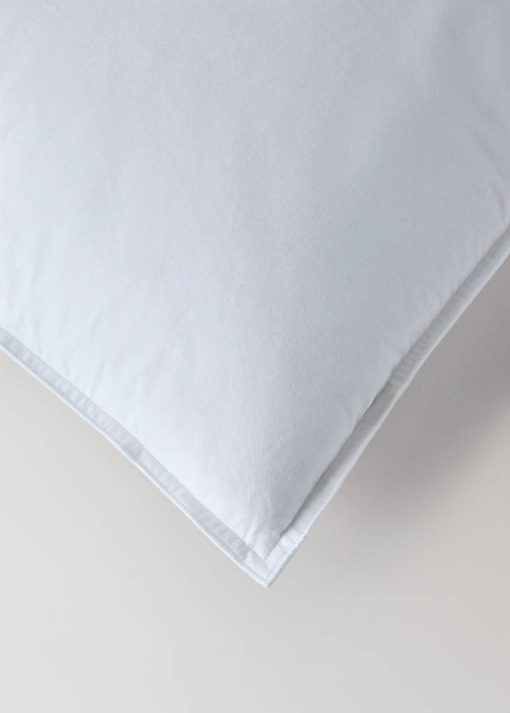 Federfüllung für Kissen 60 x 60 cm — Weiß