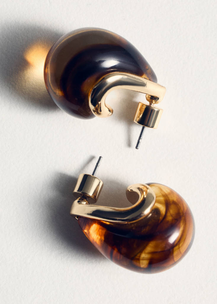 Resin drop earrings — Gold