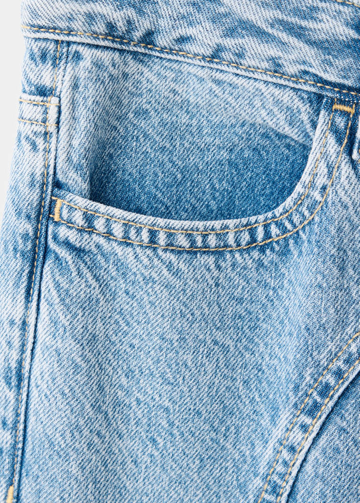 Low-waist wide-leg jeans — Medium Blue