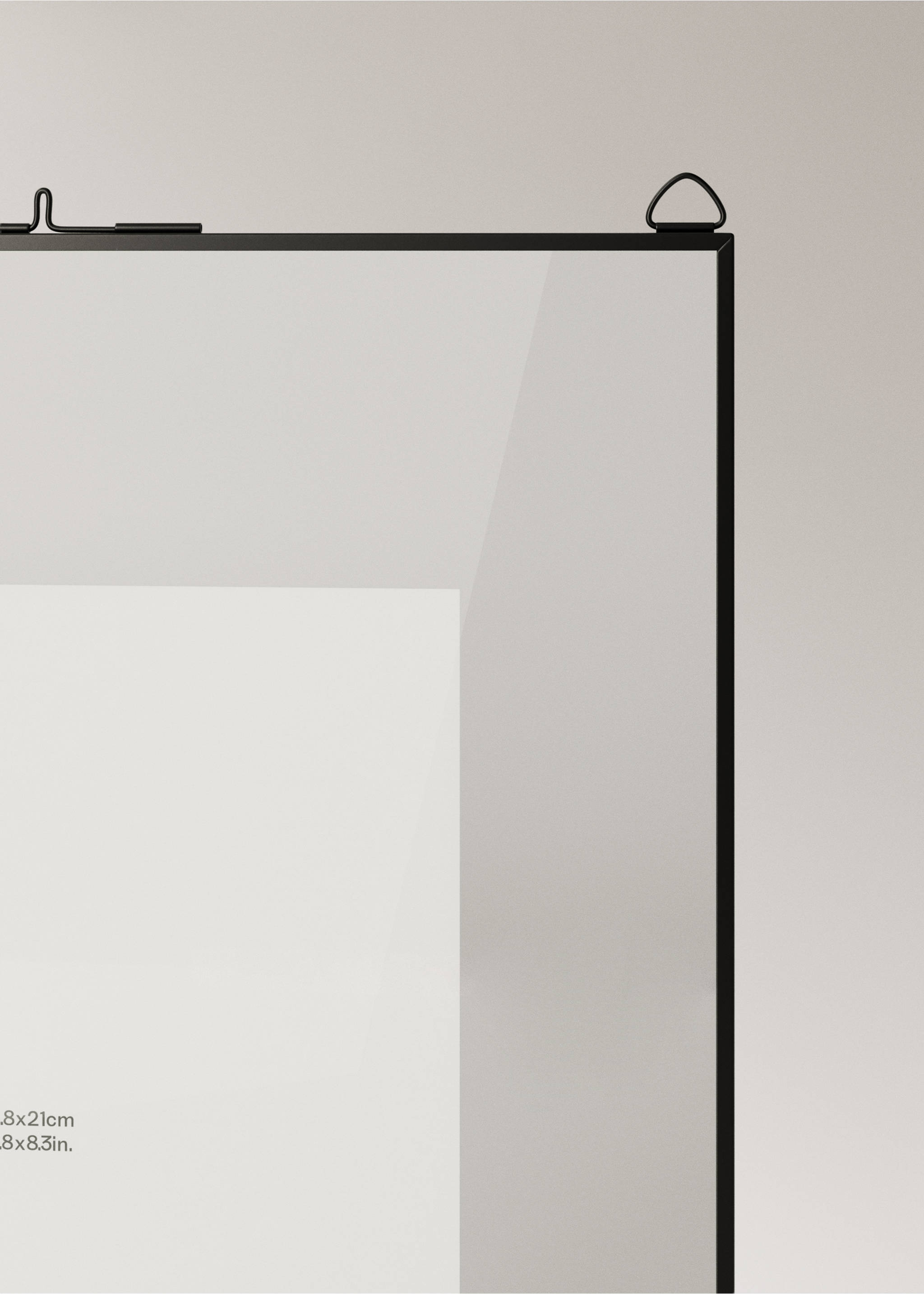 Extra large metallic-edged frame - Details of the article 1, Black. Ref: 37012542-00.