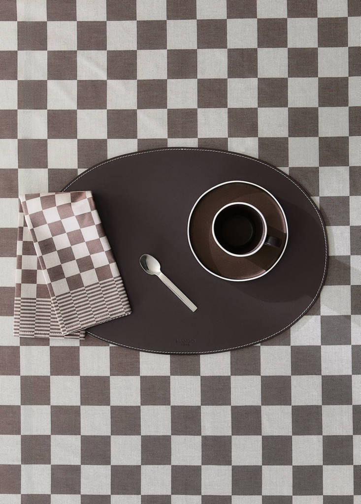 Leather placemat — Brown