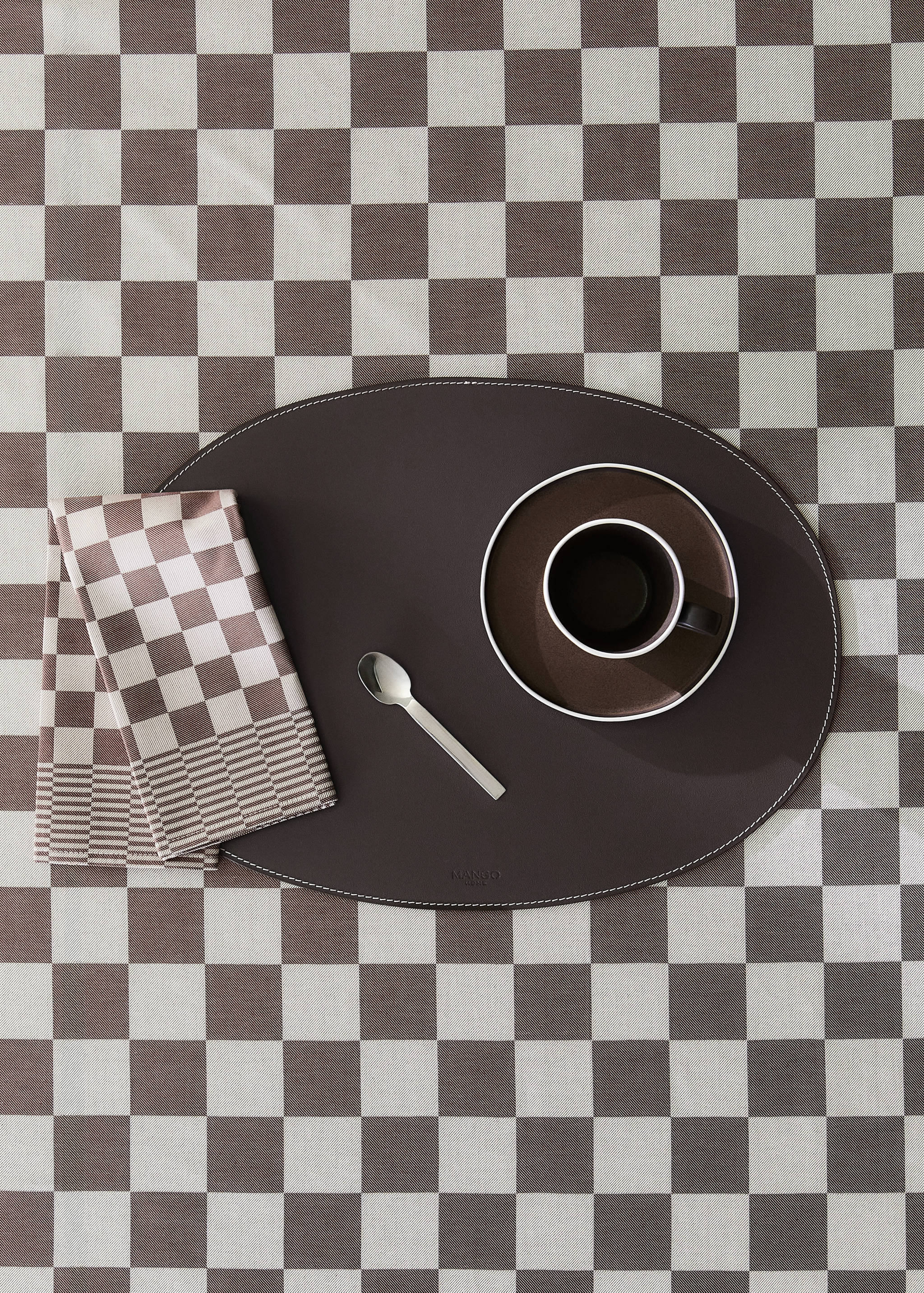 Leather placemat - General plane