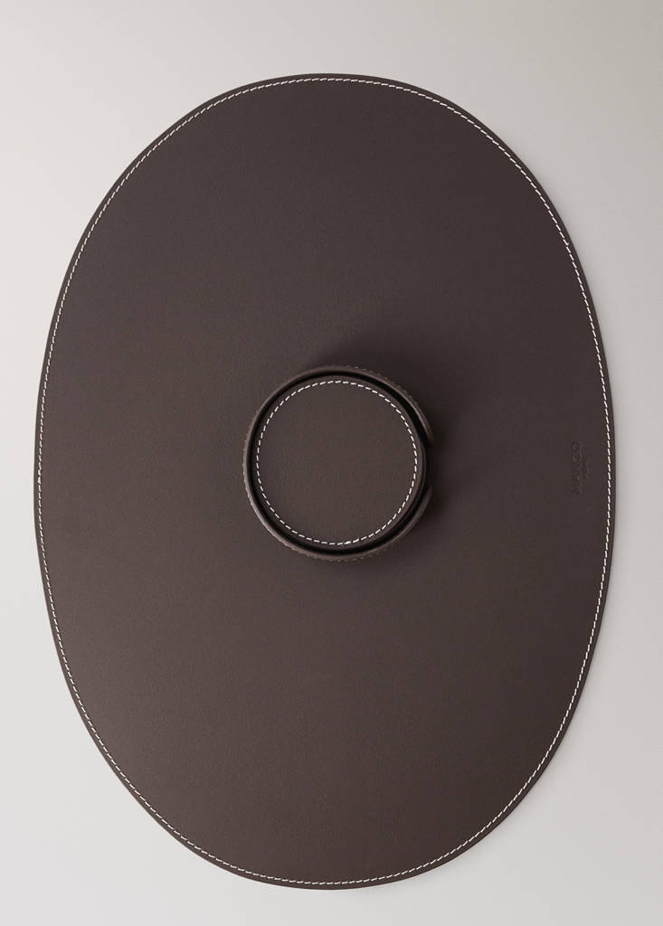 Leather placemat — Brown