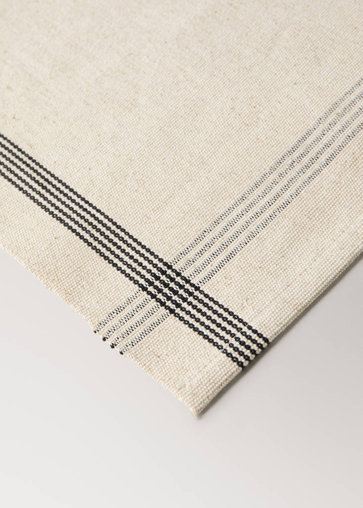 Single striped cotton placemat — Ecru
