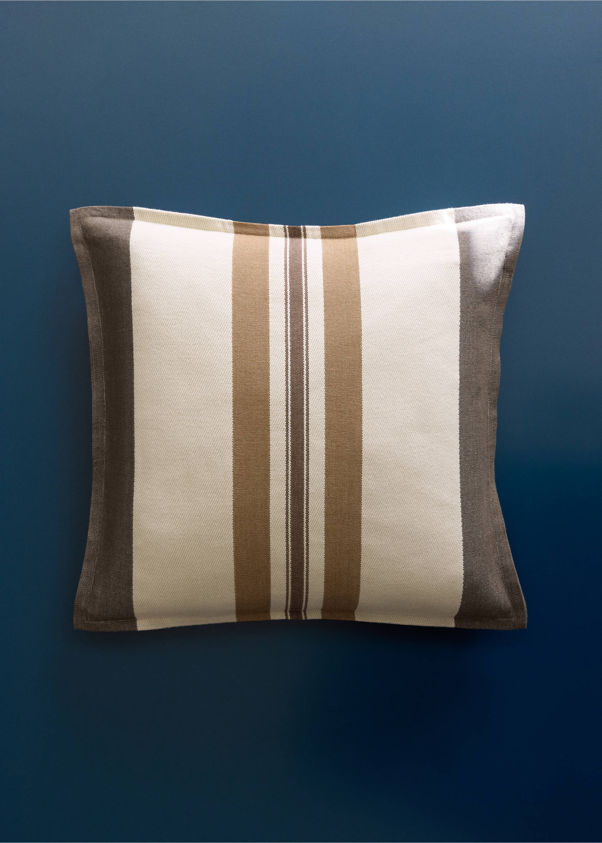 100% striped cushion cover 50x50 - General plane, Russet. Ref: 37012562-00.