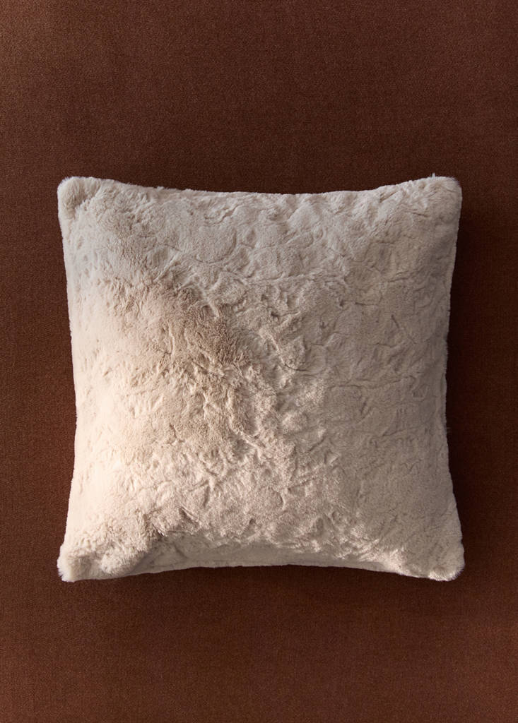 Faux fur cushion cover 50x50 cm — Sand