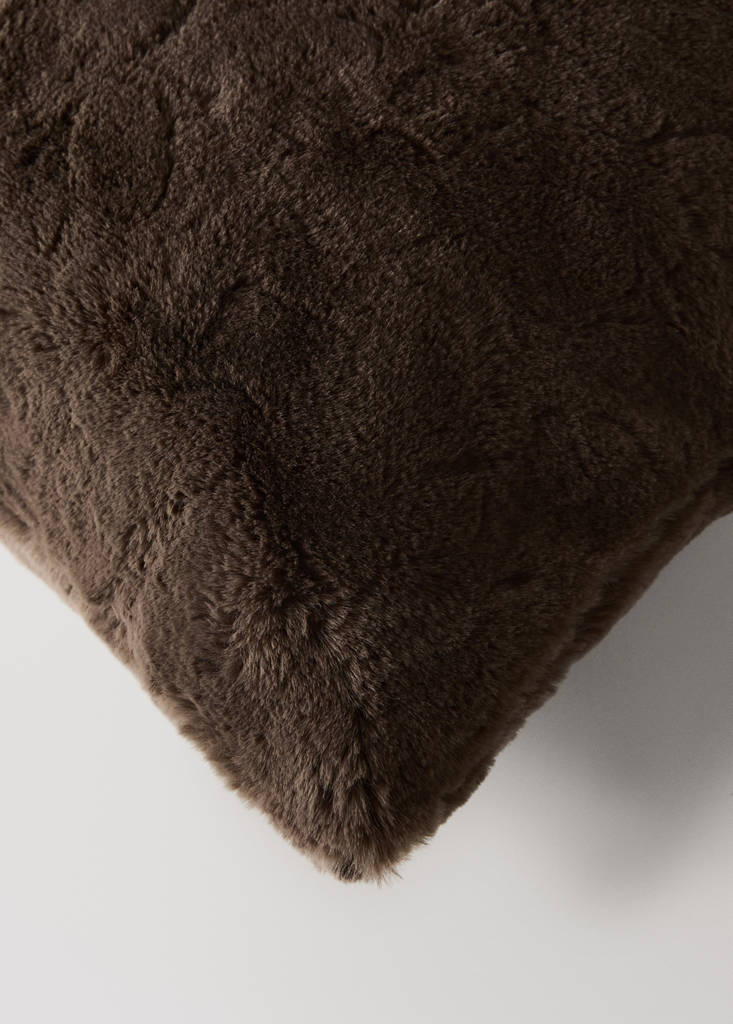 Faux fur cushion cover 50x50 cm — Chocolate