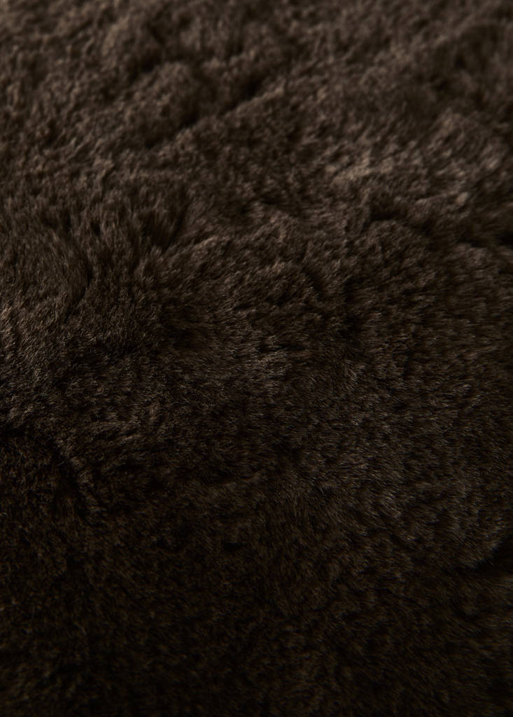Faux fur cushion cover 50x50 cm — Chocolate