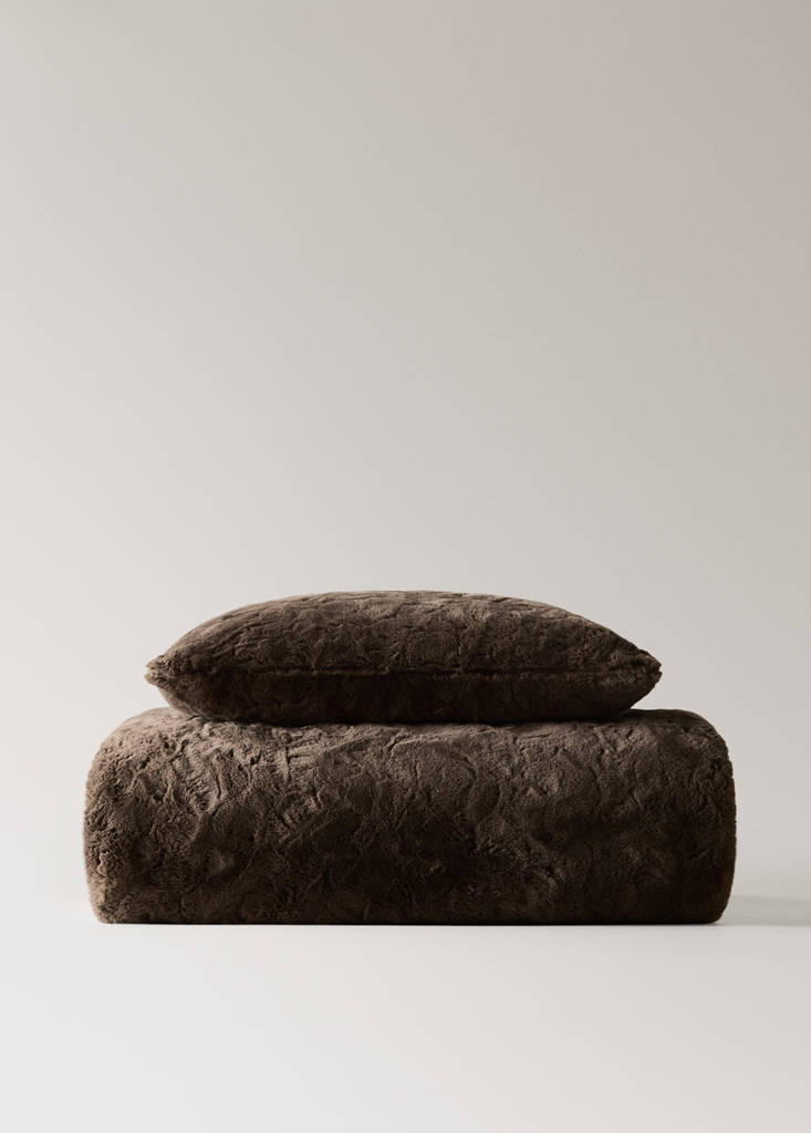 Faux fur cushion cover 50x50 cm — Chocolate
