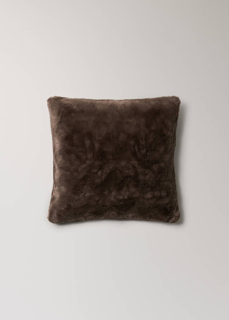 Faux fur cushion cover 50x50 cm — Chocolate