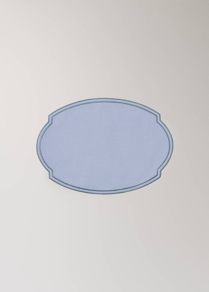 100% cotton placement with embroidered border 35x50cm - thumbnail 10