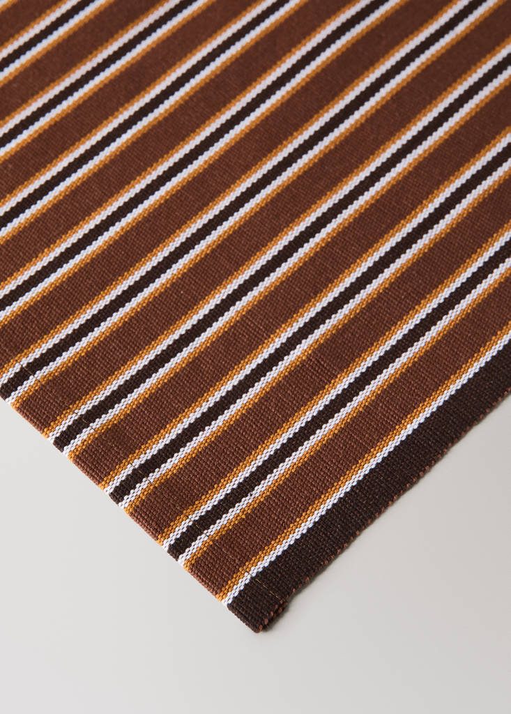 Single striped cotton placemat — Brown