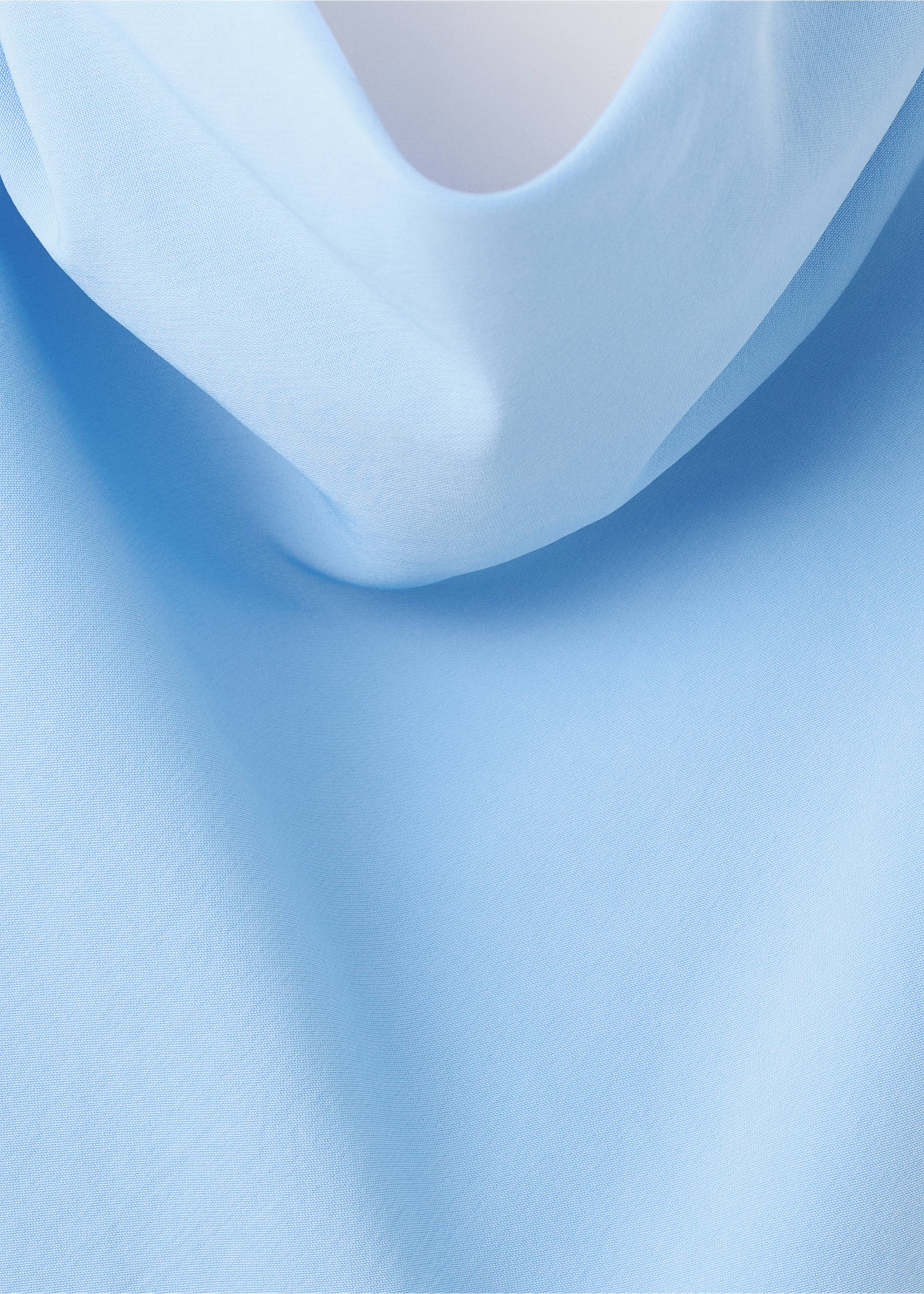 Draped halter top - Details of the article 8, Sky Blue. Ref: 37012894-00.