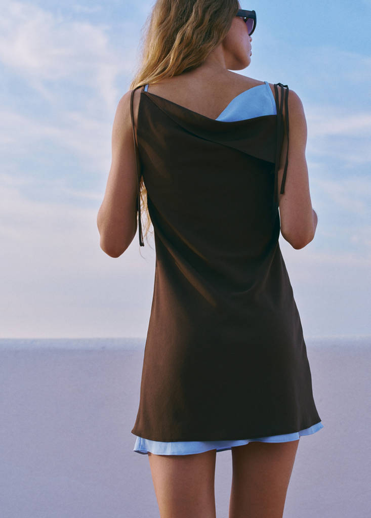 Overlay dress with ties — Brown
