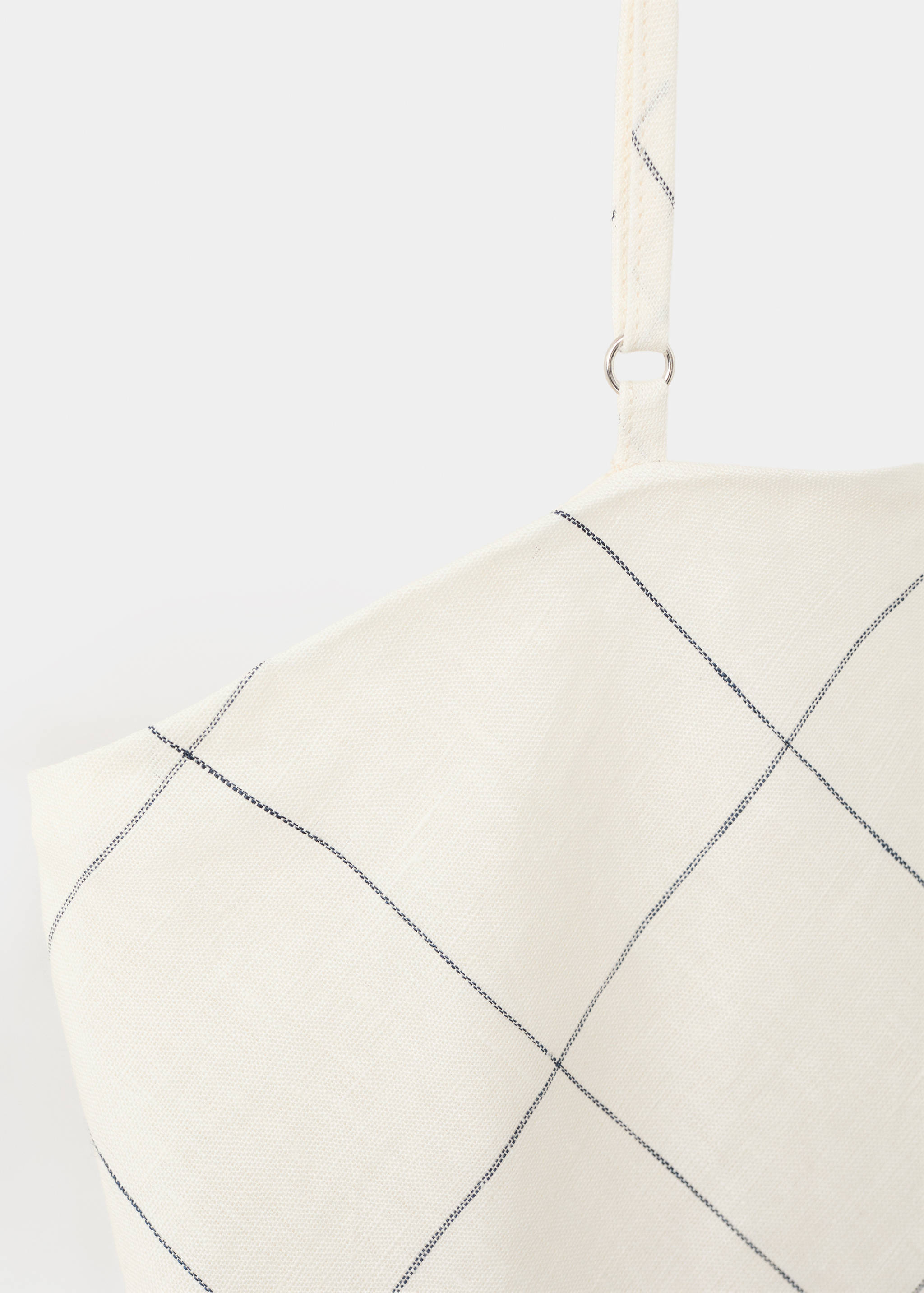 Check linen-blend top - Details of the article 8
