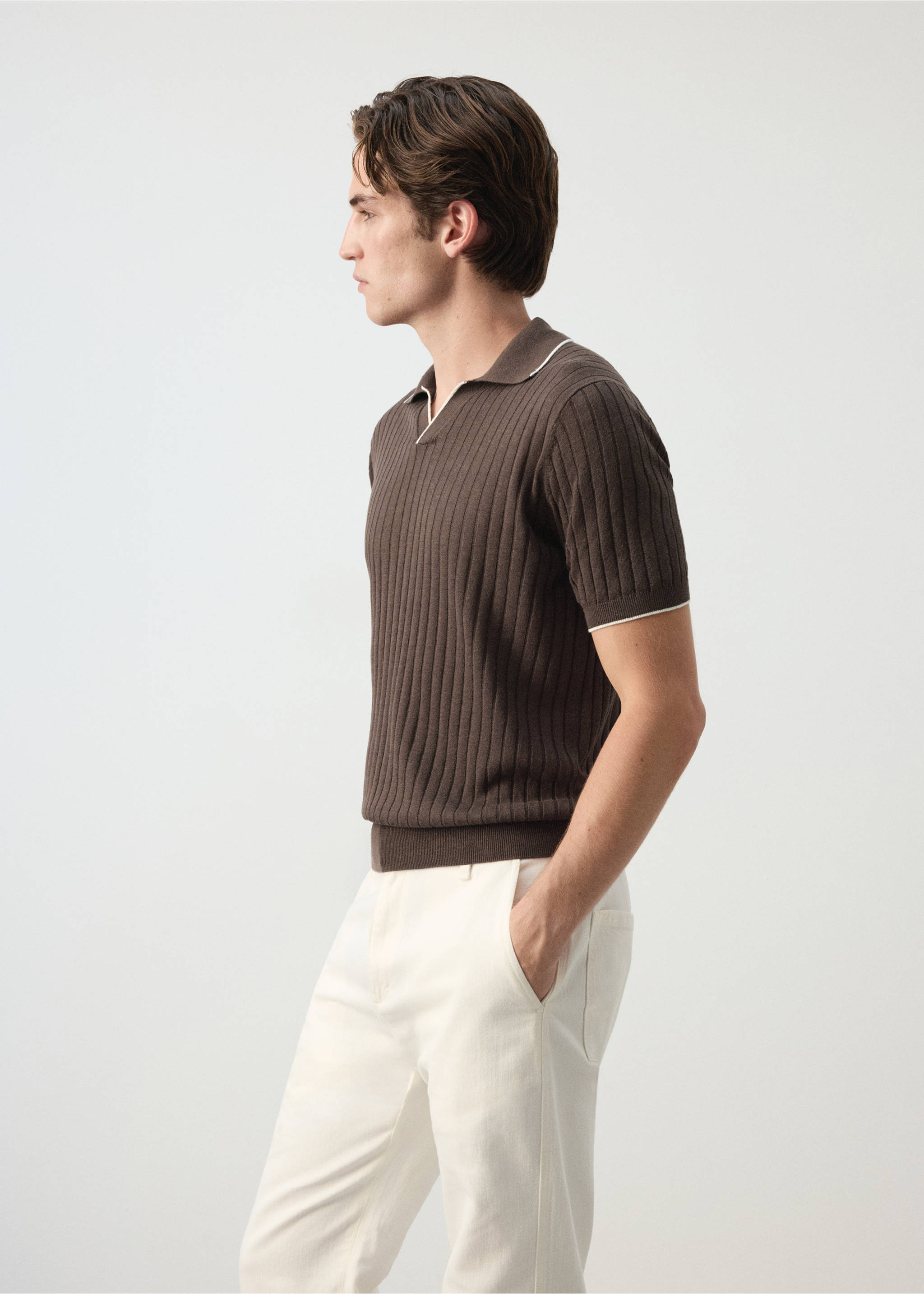 Regular-fit ribbed polo shirt - Details of the article 2, Brown. Ref: 37012902-00.