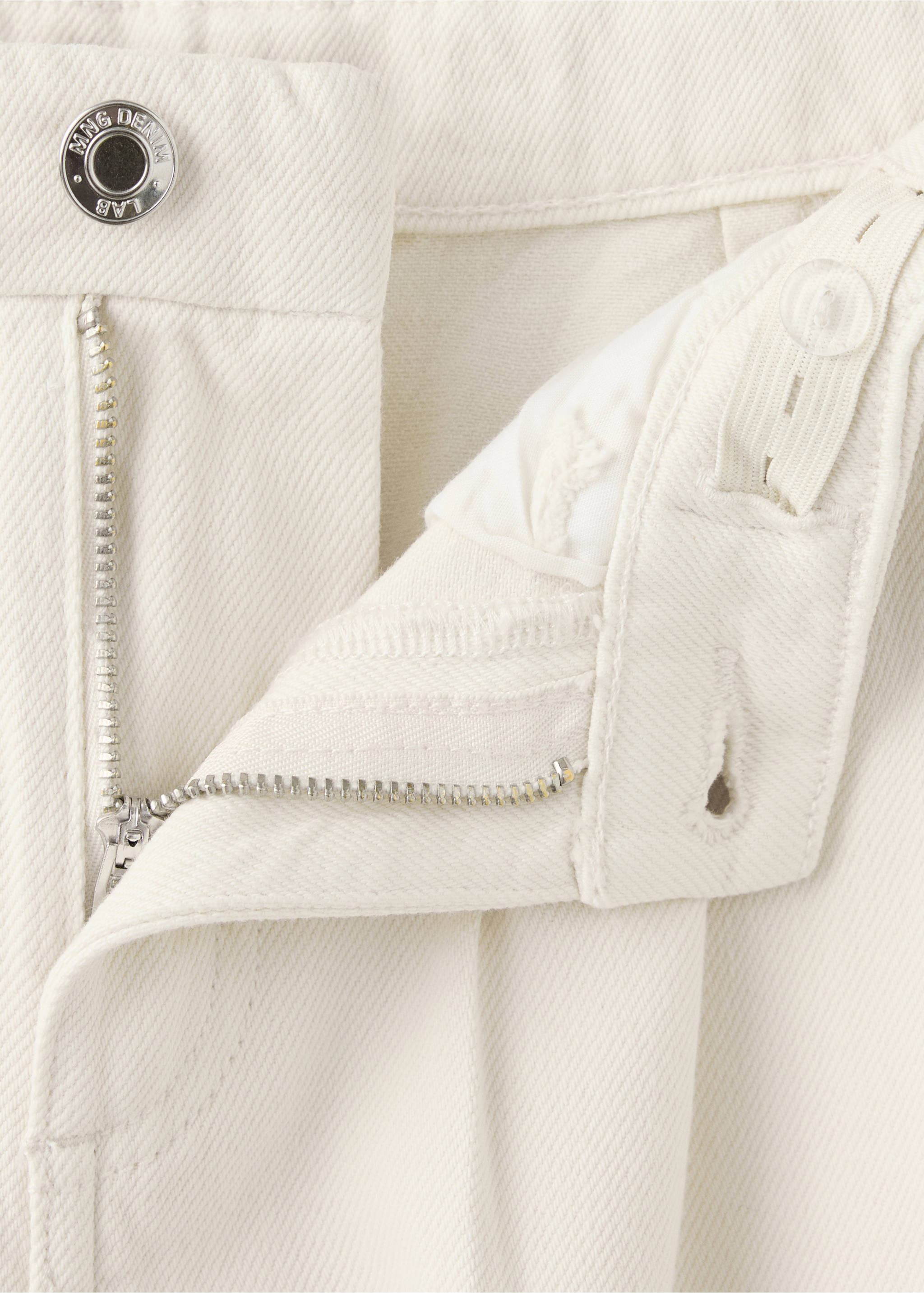 Pleated baggy jeans - Details of the article 8, Off White. Ref: 37012909-00.