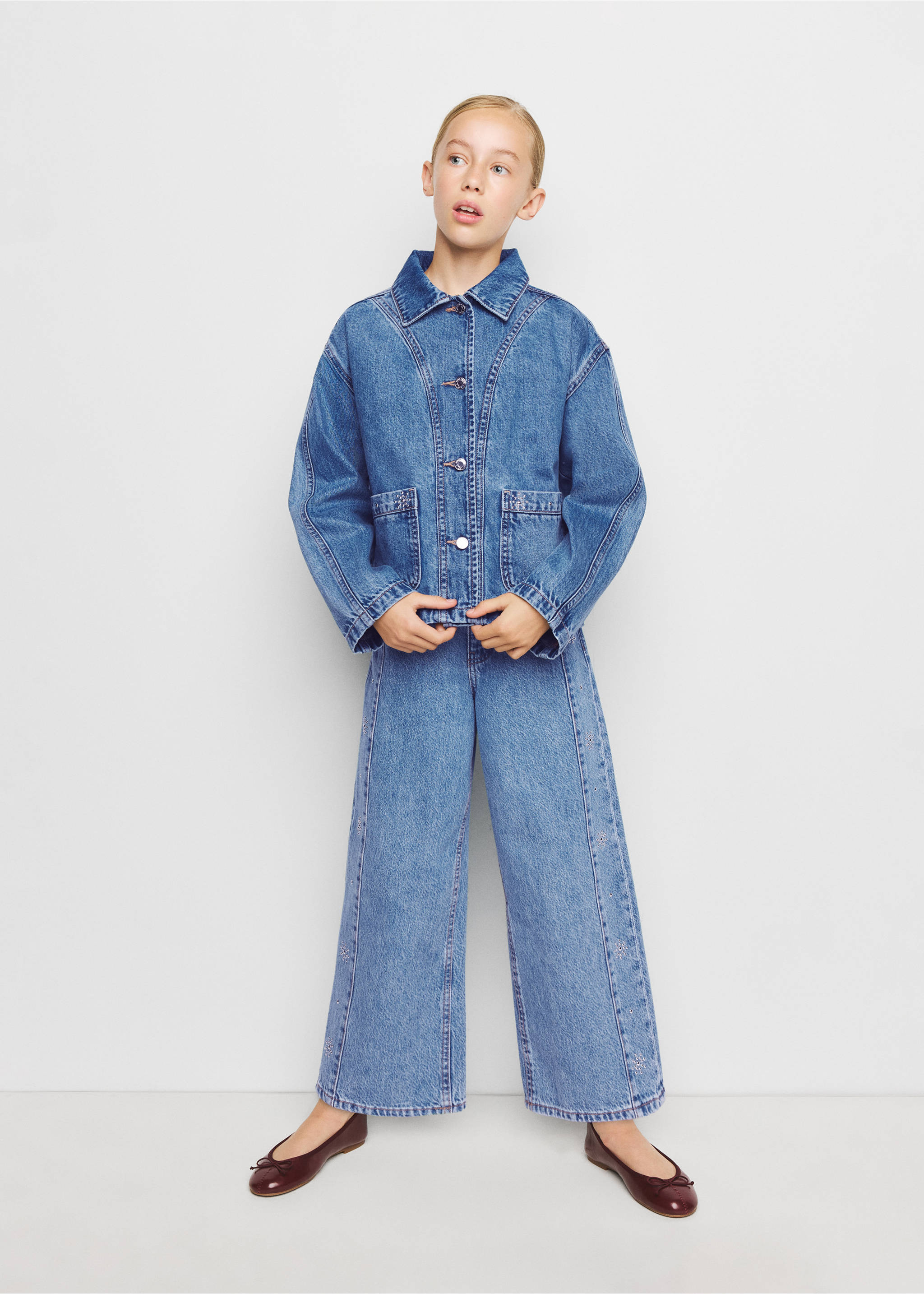 Culotte jeans with stud details - General plane, Medium Blue. Ref: 37012911-00.