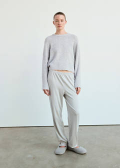 Round-neck bouclé sweater — Grey 2