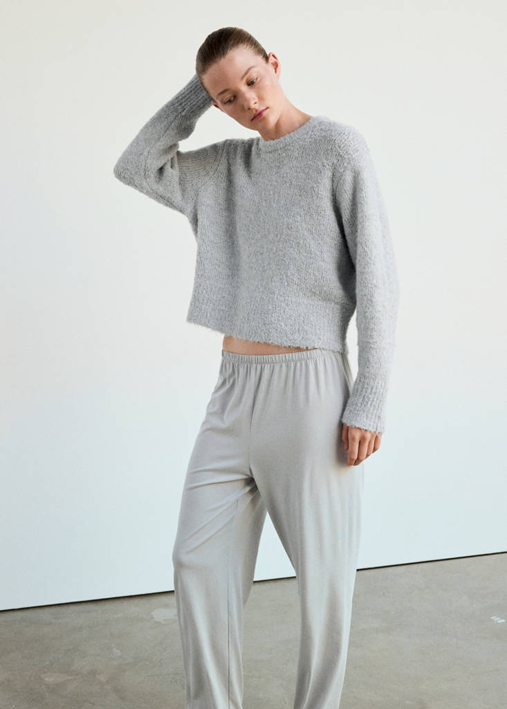 Round-neck bouclé sweater — Grey