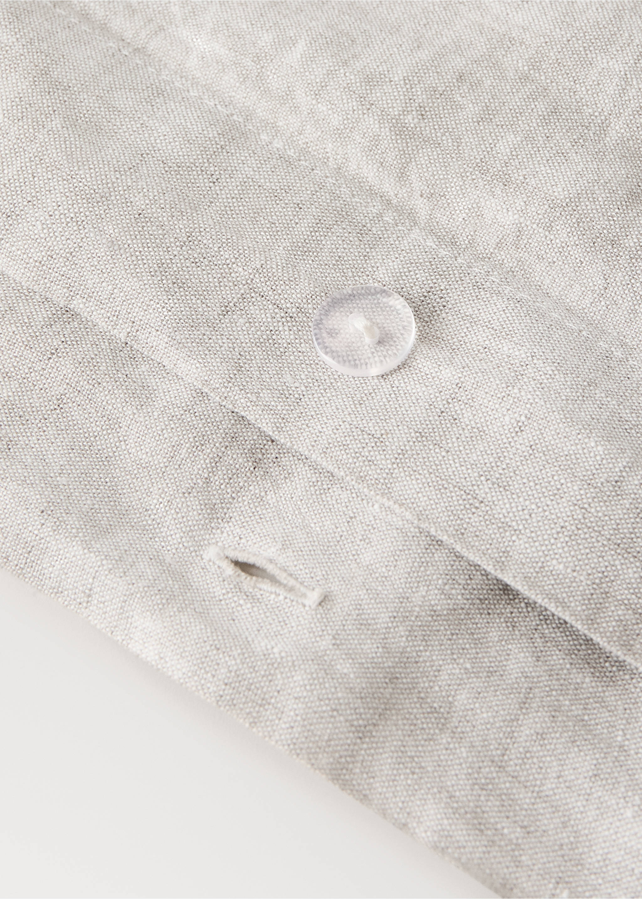 Washed linen duvet cover for 135/140 cm bed - Details of the article 1, Sand. Ref: 37012943-00.