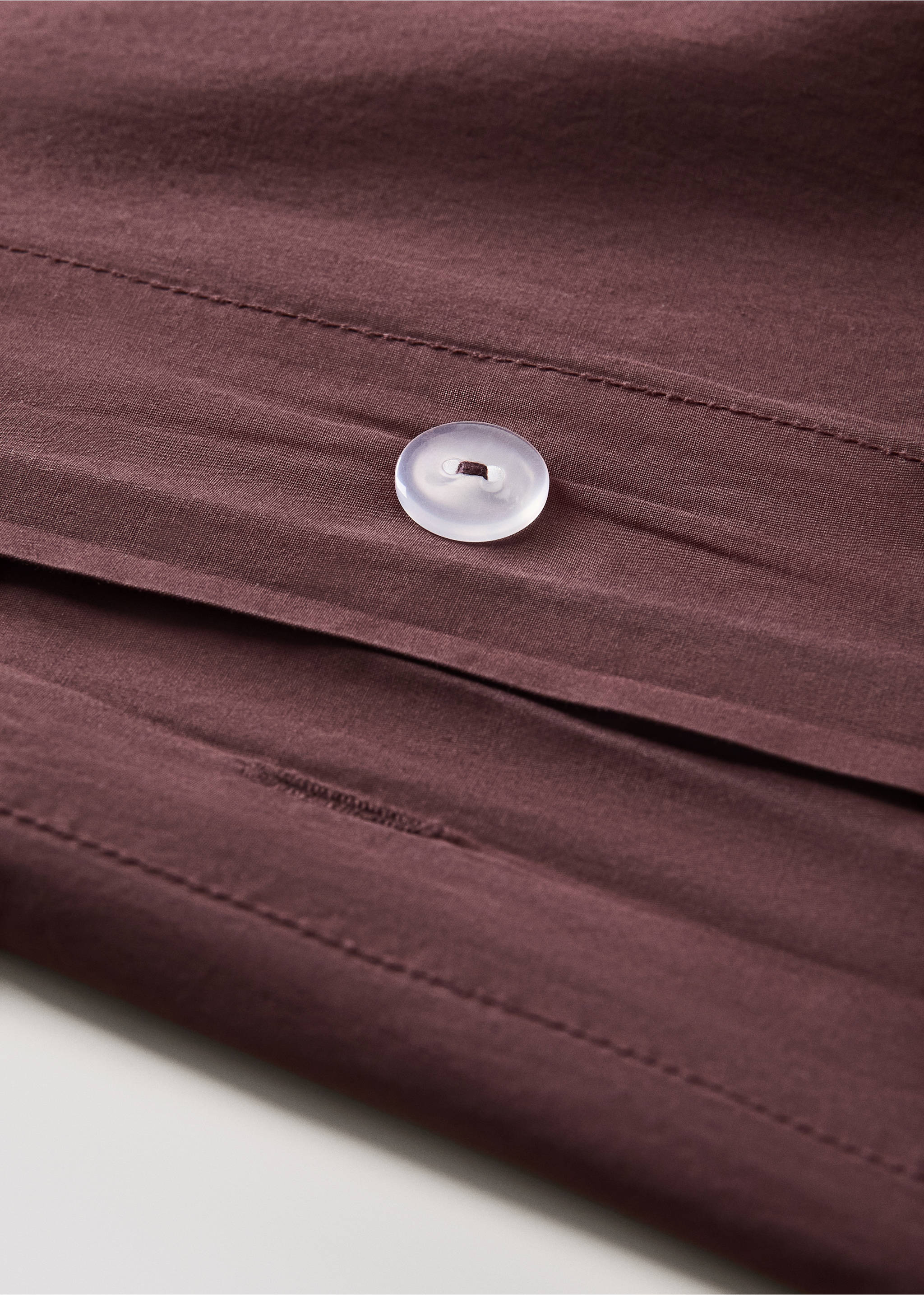 100% cotton percale garment-dyed duvet cover for 150/160 cm bed - Details of the article 2, Burgundy. Ref: 37012949-00.