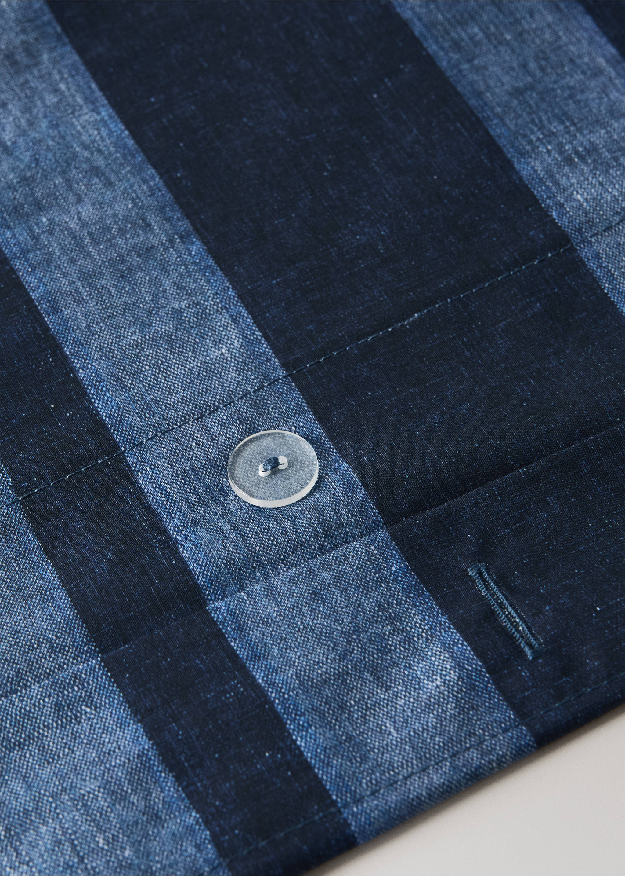 Denim çizgili perkal pamuklu yorgan kılıfı yatak 180/200 cm - Ürün detayı 2, Çivit Mavisi. Ref: 37012964-00.