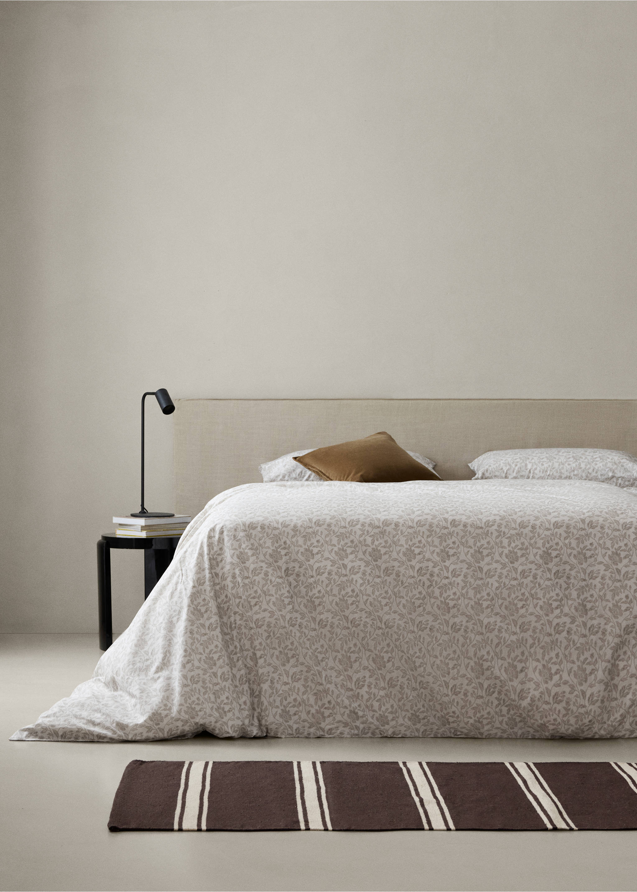 Percale cotton floral print duvet cover for a 90 cm bed - General plane, Ecru. Ref: 37012976-00.