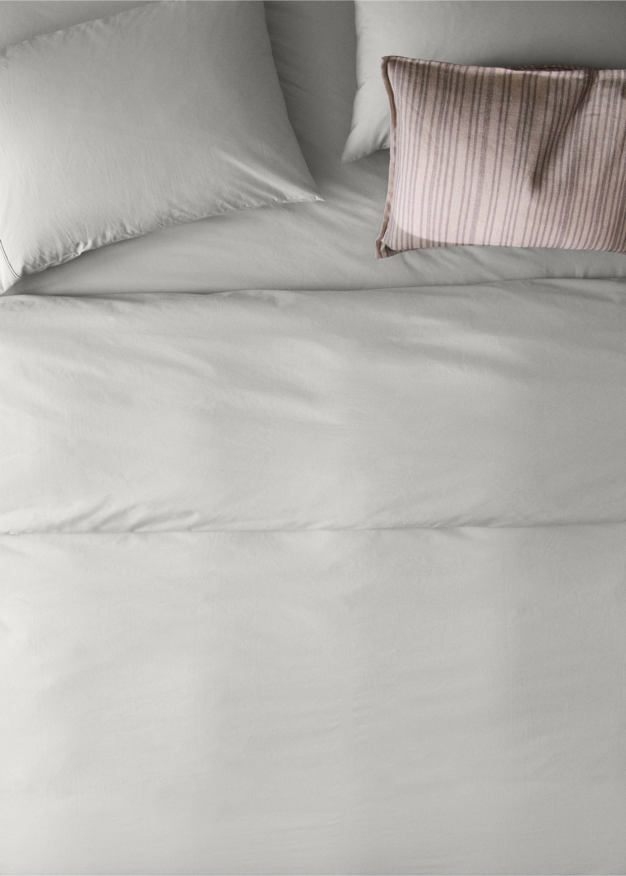 300 threads percale cotton duvet cover King bed - Details of the article 7, Sand. Ref: 37012997-00.