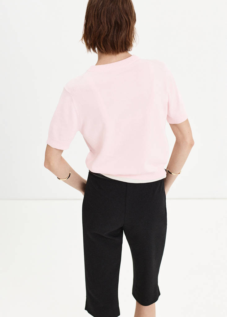 V-neck knit sweater — Light Pink