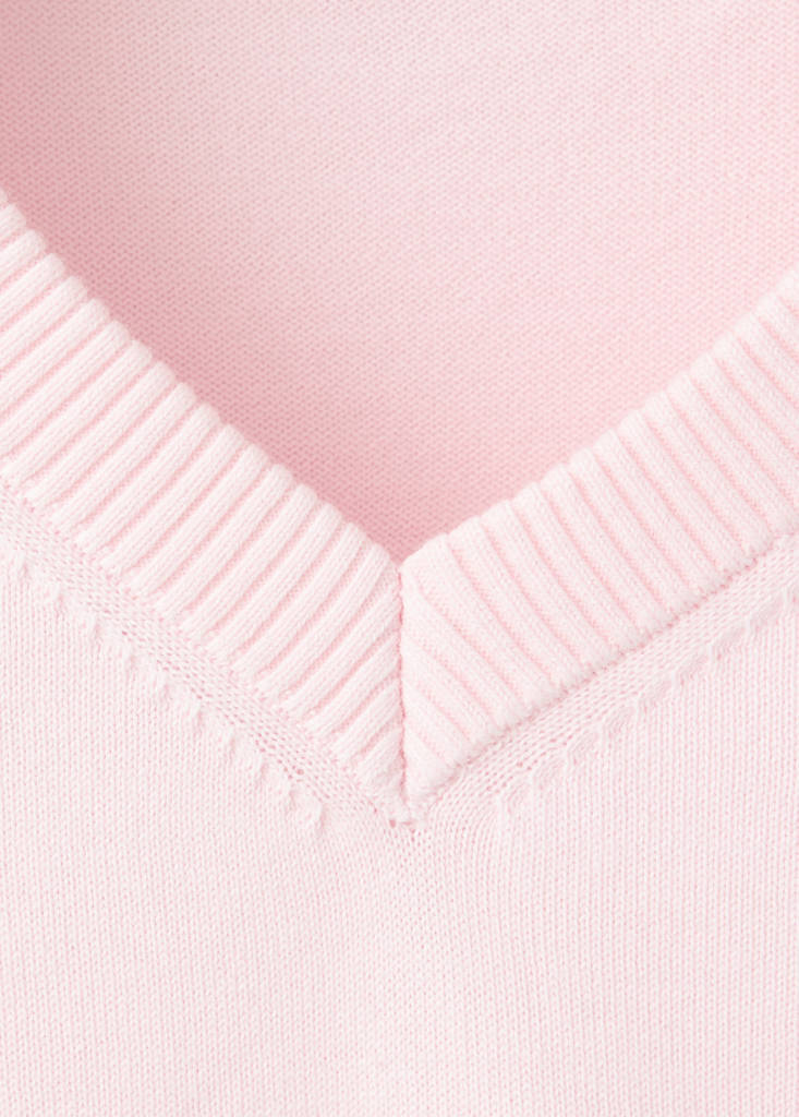 V-neck knit sweater — Light Pink