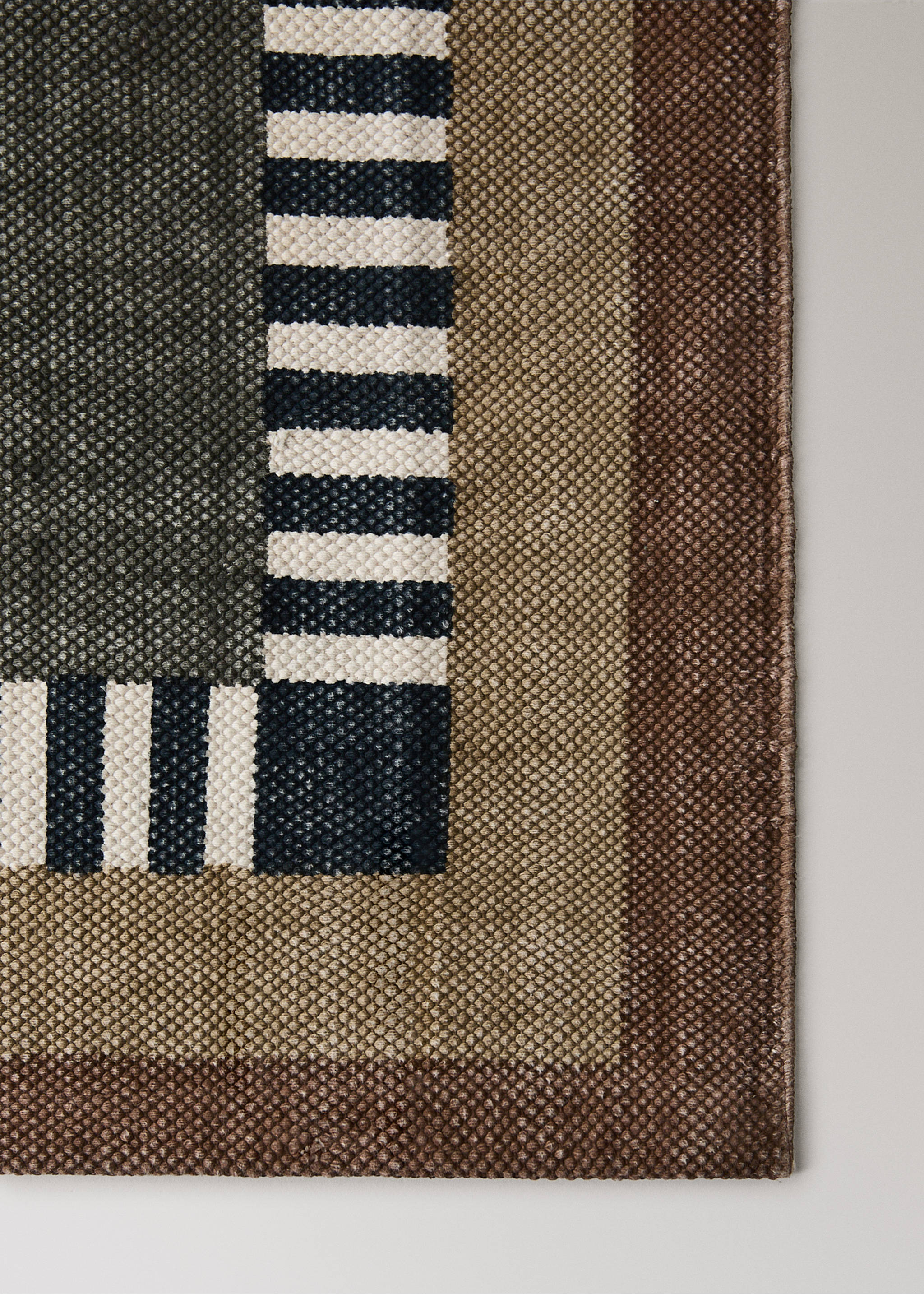 Teppich mit geometrischem Muster 60x120cm - Detail des Artikels 2, Dunkelgrün. Ref: 37013288-00.