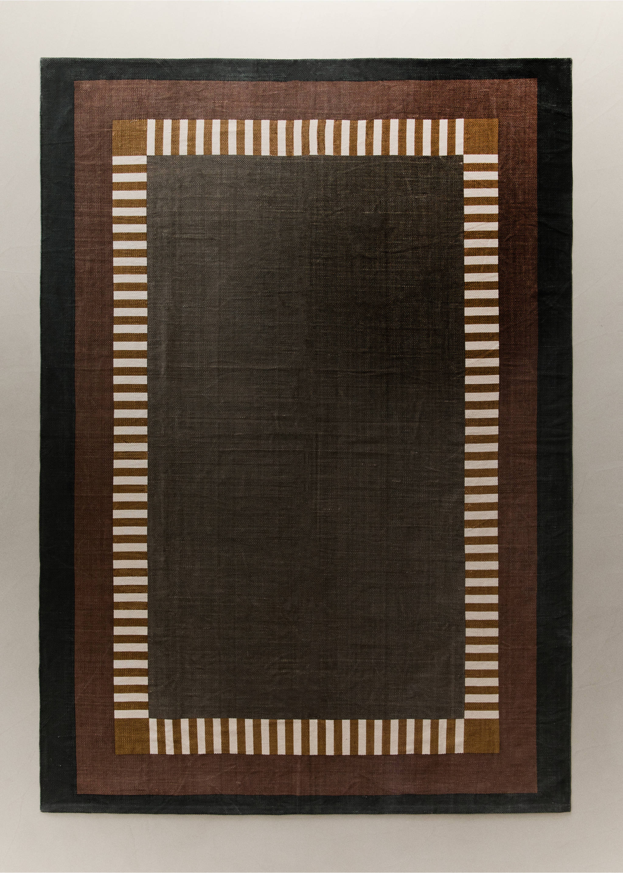 Large geometric-patterned rug - General plane, Light/Pastel Brown. Ref: 37013290-00.