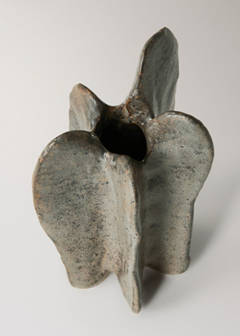 Organic stoneware bud vase — Brown 2