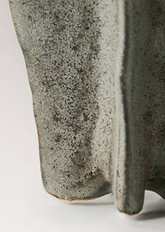 Organic stoneware bud vase — Brown 4